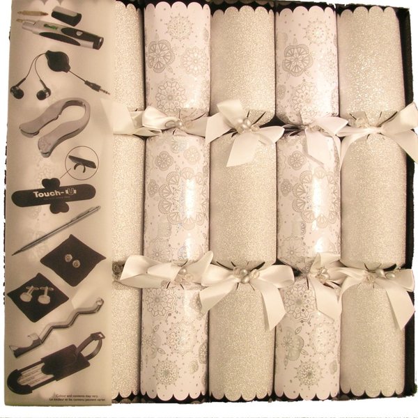 Box of 6 Deluxe Christmas Crackers